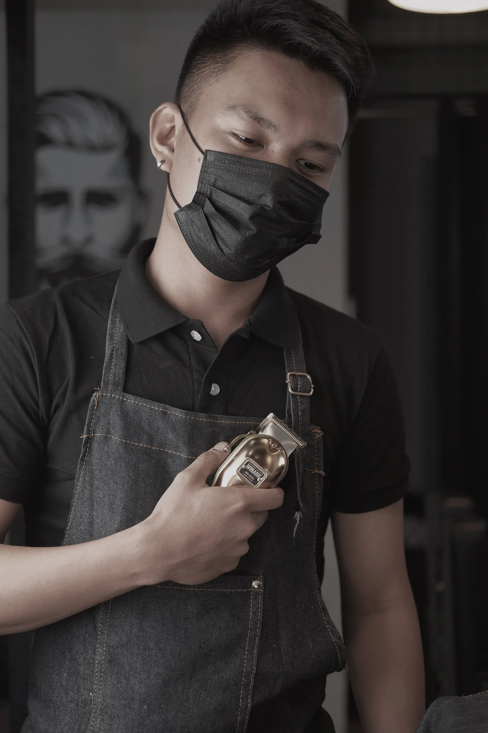 Nico Ferraz, barber at Pomade